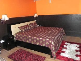 Apple Orchard Resort Dhanaulti Bagian luar foto